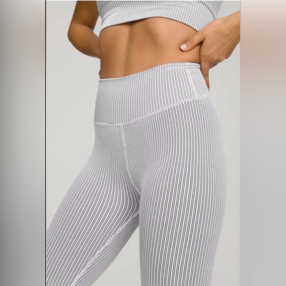 Like New! Good American Seamless Core Legging Size 3/4 (L)